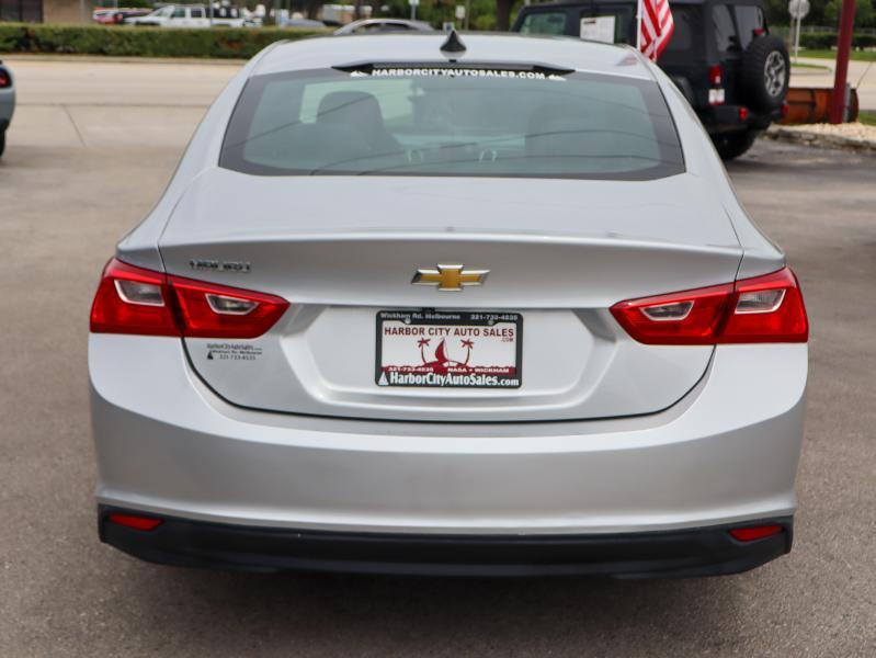 Chevrolet Malibu 4dr Sdn LS w/1FL 2020