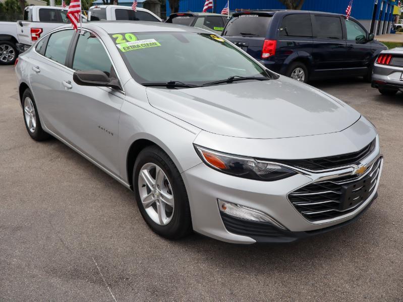 Chevrolet Malibu 4dr Sdn LS w/1FL 2020