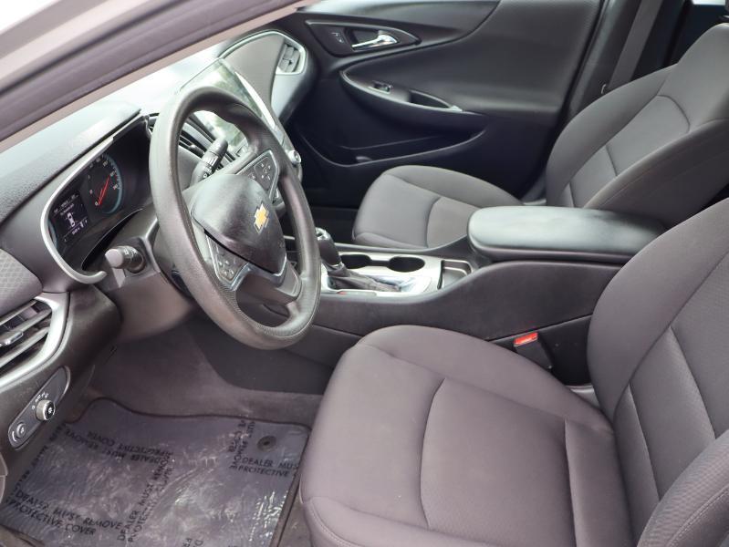 Chevrolet Malibu 4dr Sdn LS w/1FL 2020
