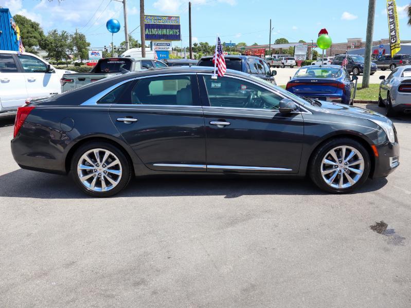 Cadillac XTS Luxury FWD 2014