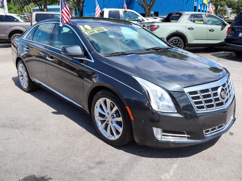Cadillac XTS Luxury FWD 2014