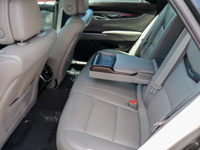 Cadillac XTS Luxury FWD 2014