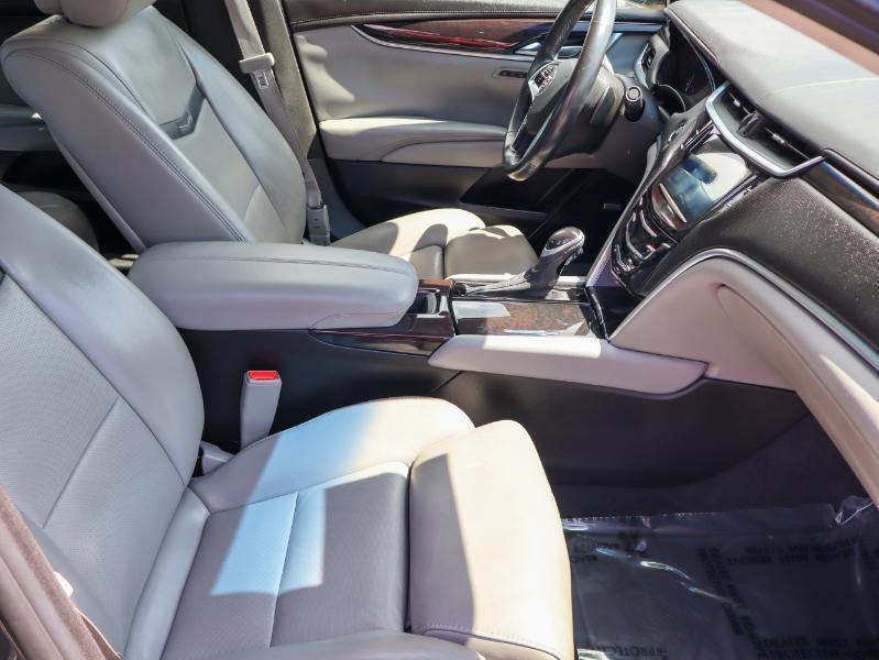 Cadillac XTS Luxury FWD 2014