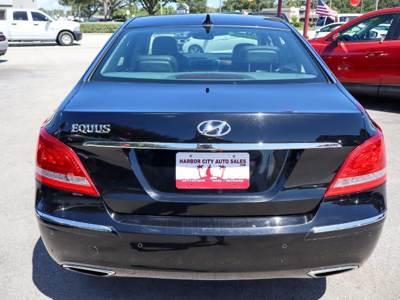 Hyundai Equus 4dr Sdn Ultimate 2011