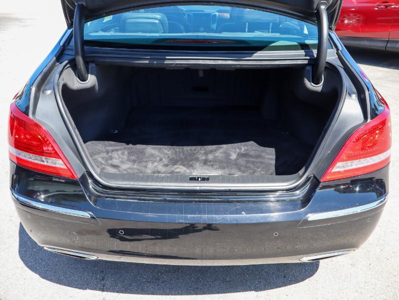 Hyundai Equus 4dr Sdn Ultimate 2011