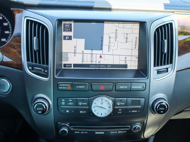 Hyundai Equus 4dr Sdn Ultimate 2011