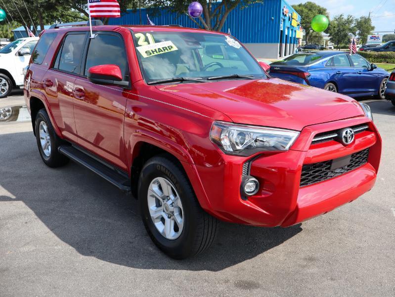 Toyota 4Runner SR5 2WD 2021