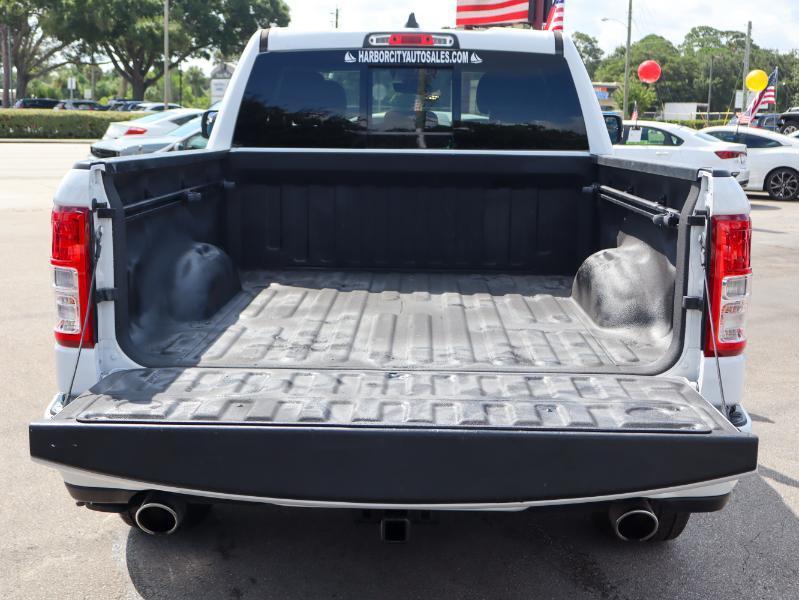 RAM 1500 Big Horn 4x4 Quad Cab 6'4" Box 2022