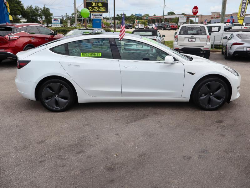 Tesla Model 3 Standard Range RWD 2020