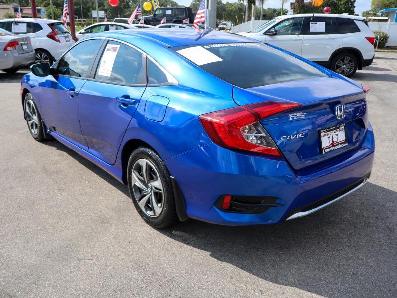 Honda Civic Sedan LX CVT 2021