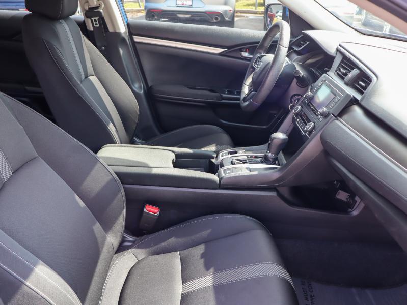 Honda Civic Sedan LX CVT 2021