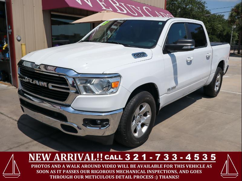 RAM 1500 Big Horn 4x2 Crew Cab 5'7" Box 2021