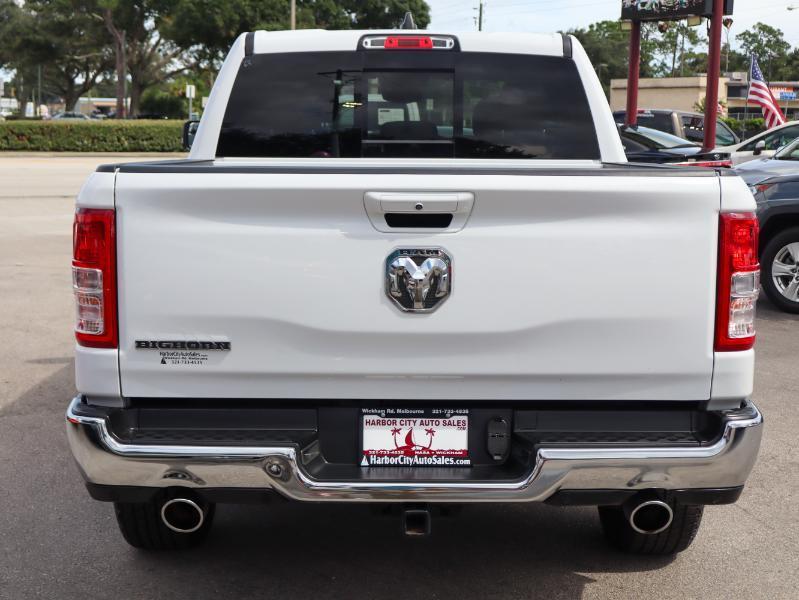 RAM 1500 Big Horn 4x2 Crew Cab 5'7" Box 2021