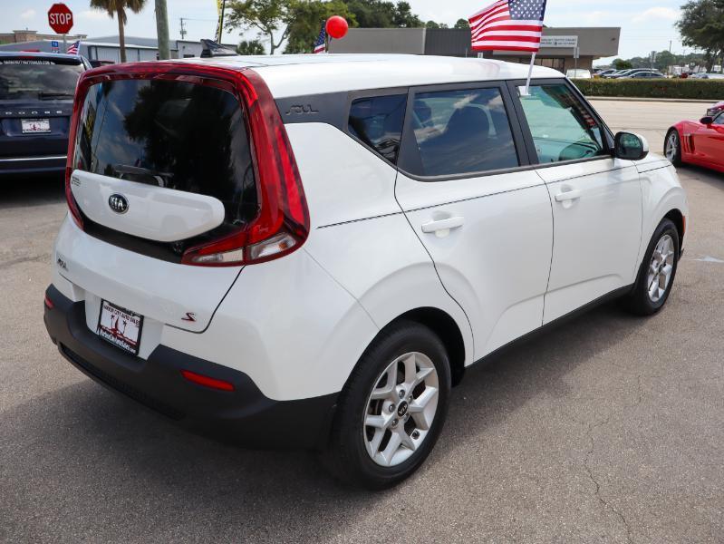 Kia Soul S IVT 2020