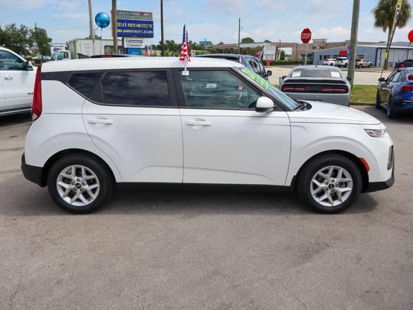 Kia Soul S IVT 2020