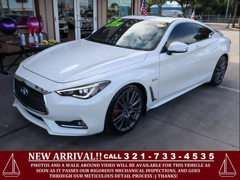 2017 Infiniti Q60 Red Sport 400 RWD
