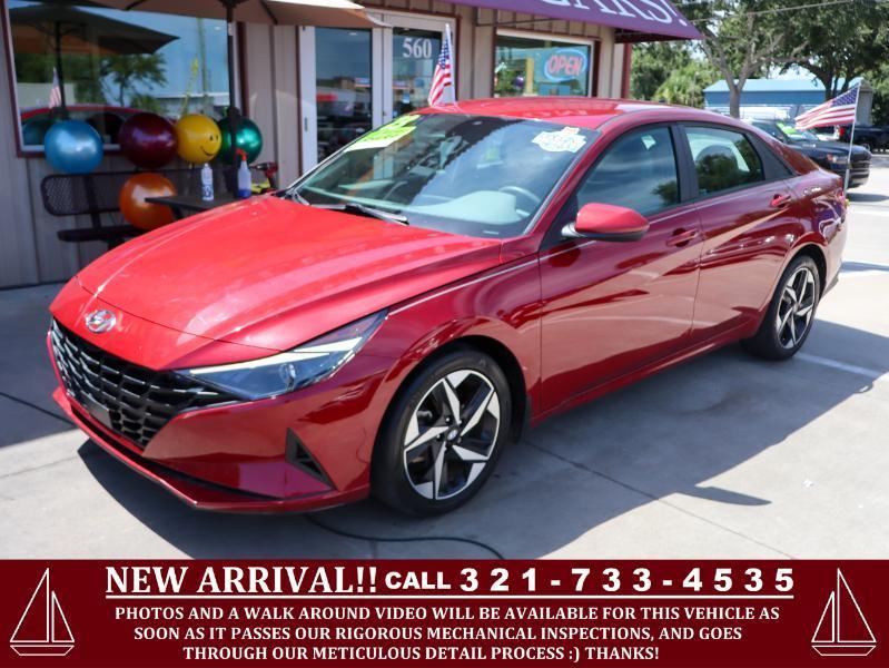 2023 Hyundai Elantra SEL IVT
