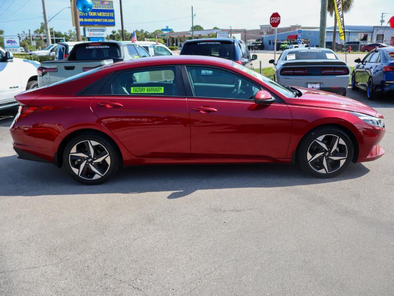 Hyundai Elantra SEL IVT 2023
