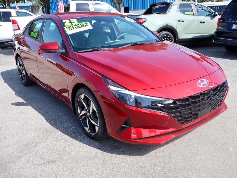 Hyundai Elantra SEL IVT 2023