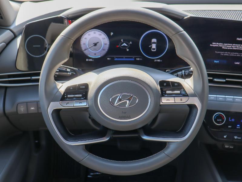 Hyundai Elantra SEL IVT 2023