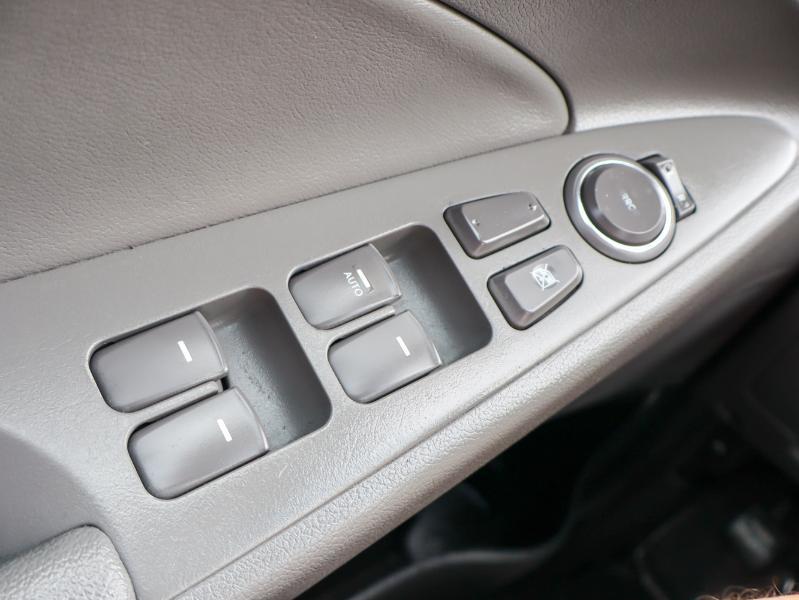 Hyundai Sonata Limited 2011