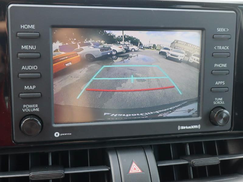 Toyota RAV4 XLE FWD 2021