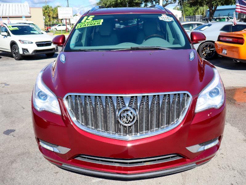 Buick Enclave FWD 4dr Leather 2015