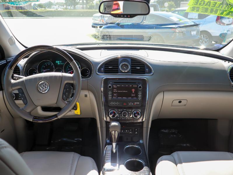 Buick Enclave FWD 4dr Leather 2015
