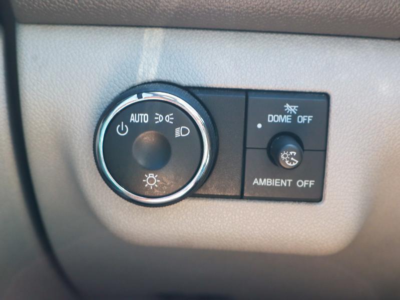 Buick Enclave FWD 4dr Leather 2015