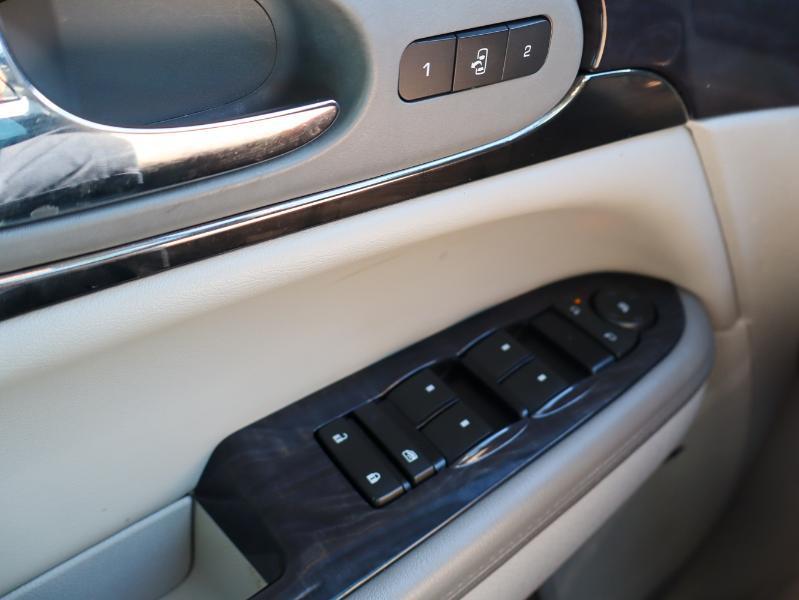 Buick Enclave FWD 4dr Leather 2015
