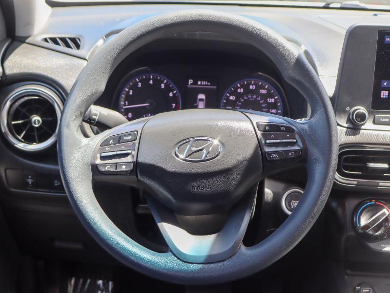 Hyundai Kona SEL Auto FWD 2023
