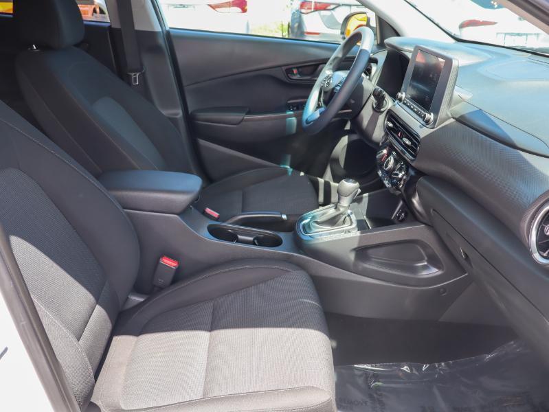Hyundai Kona SEL Auto FWD 2023