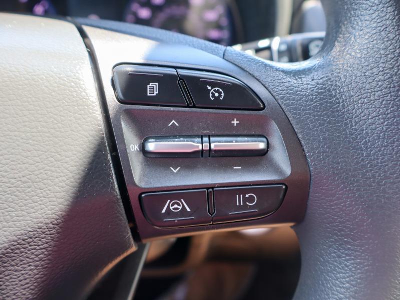 Hyundai Kona SEL Auto FWD 2023