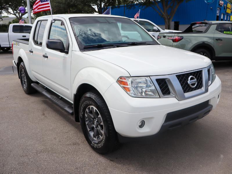 Nissan Frontier Crew Cab 4x2 Desert Runner Auto 2018