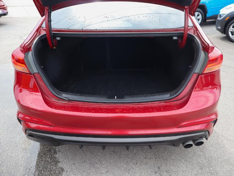 Hyundai Elantra  2017
