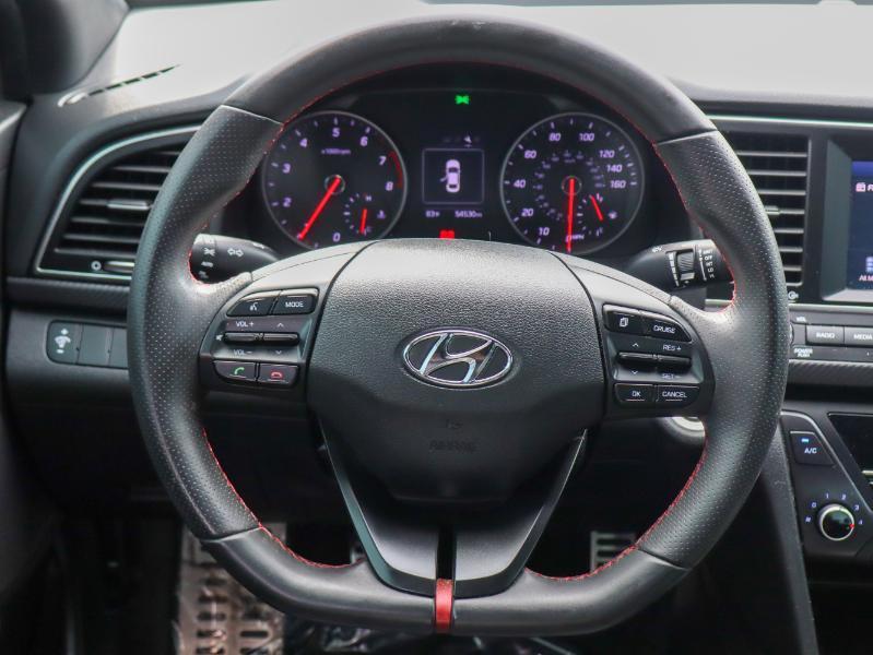 Hyundai Elantra  2017