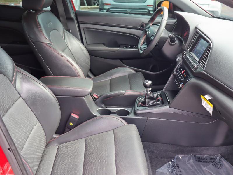 Hyundai Elantra  2017