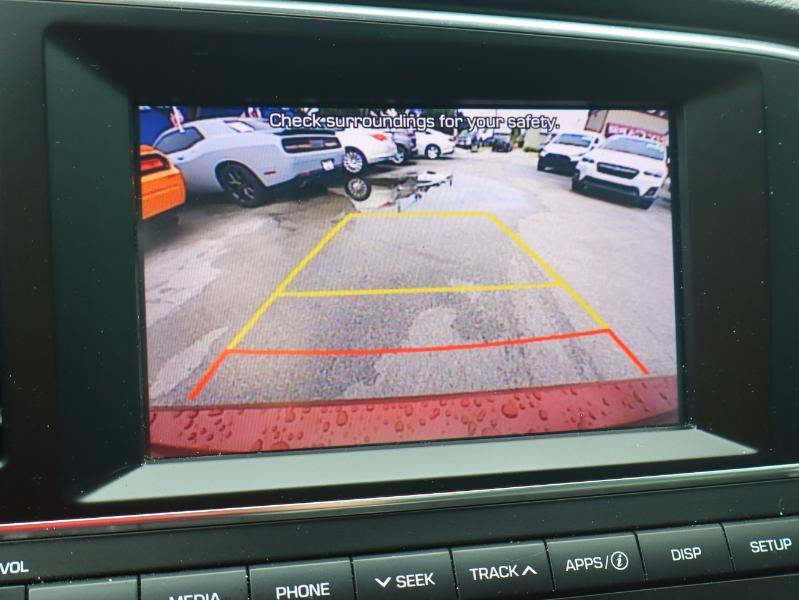 Hyundai Elantra  2017