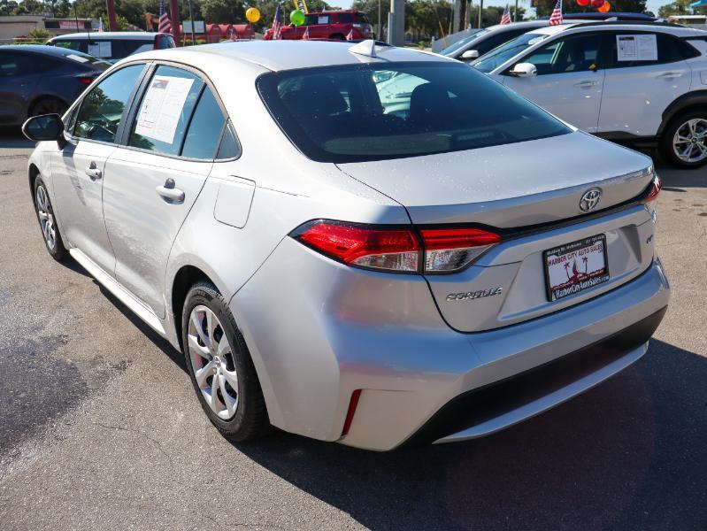 Toyota Corolla LE CVT 2021