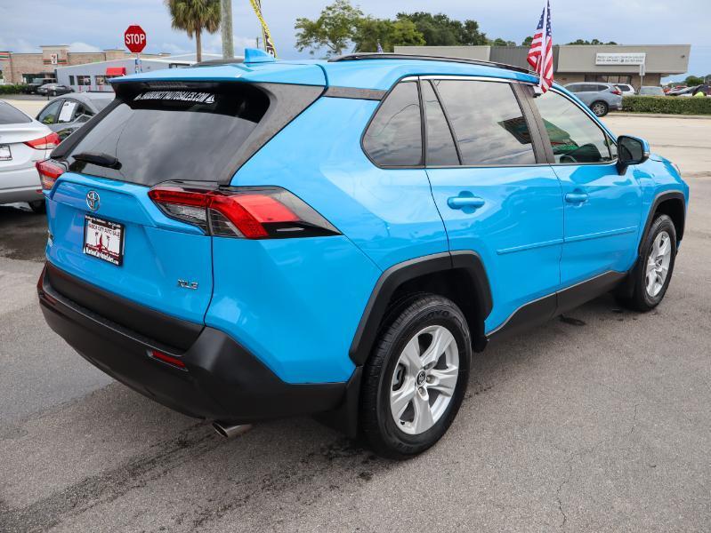 Toyota RAV4 XLE FWD 2020