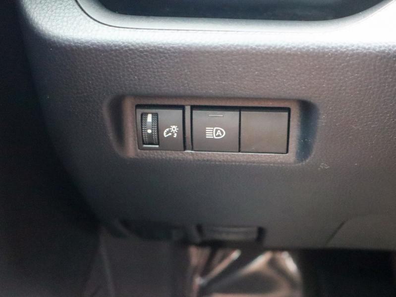 Toyota RAV4 XLE FWD 2020