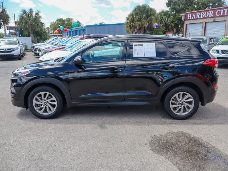 Hyundai Tucson FWD 4dr SE 2016