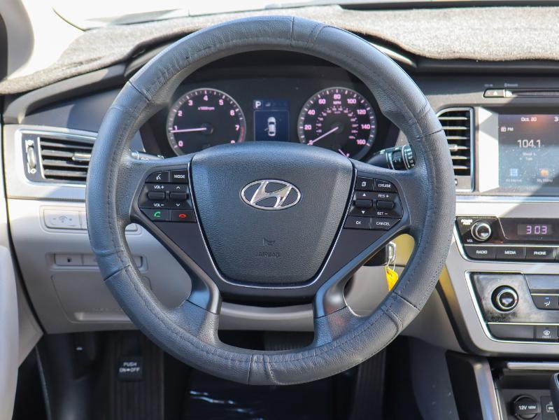 Hyundai Sonata SE 2.4L 2017