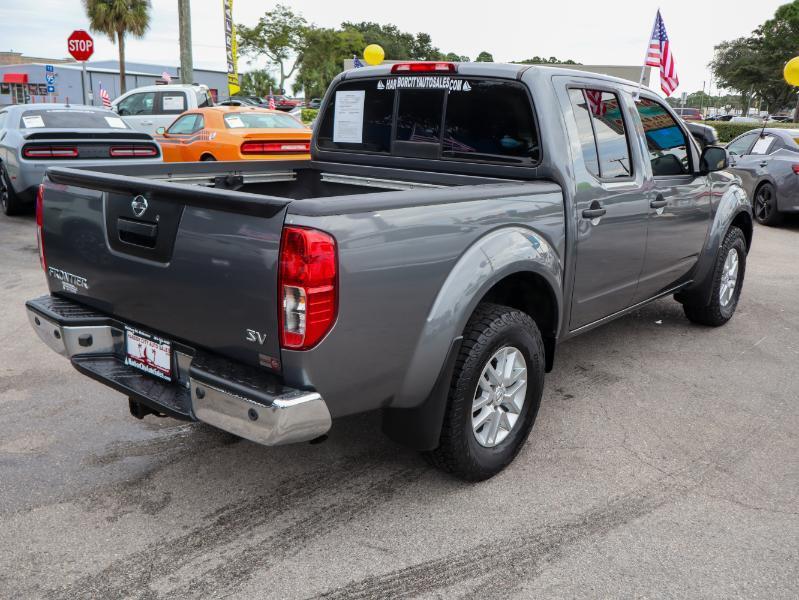 Nissan Frontier photo 6