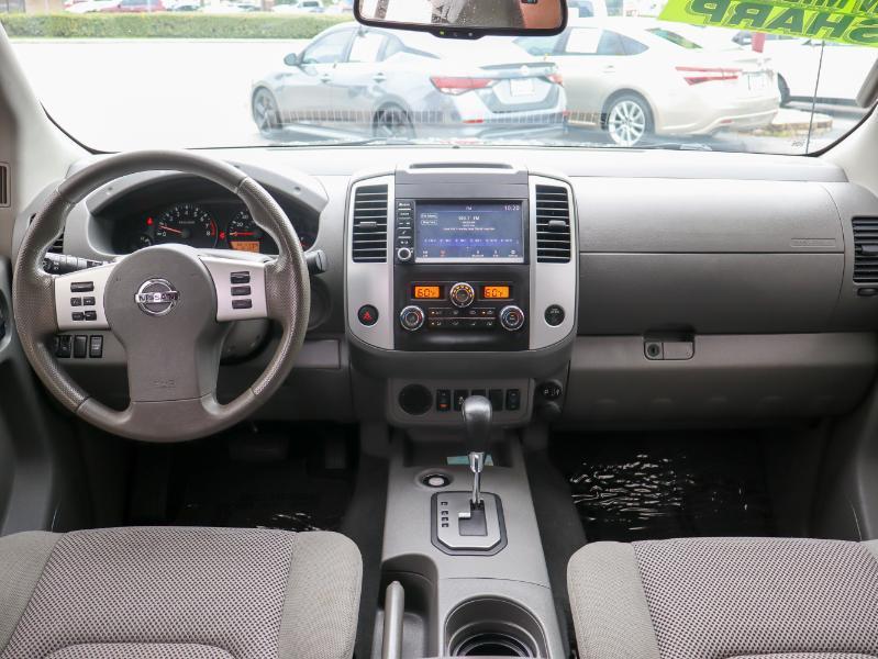Nissan Frontier photo 12
