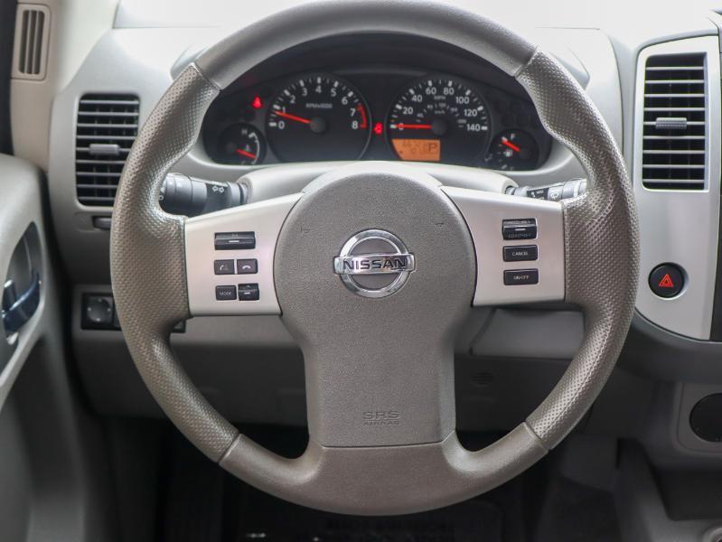 Nissan Frontier photo 13