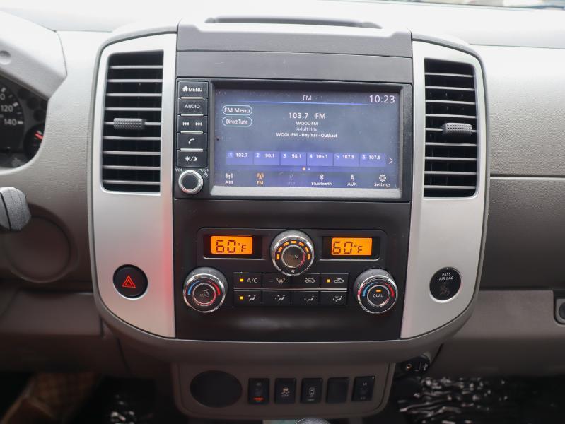 Nissan Frontier photo 18