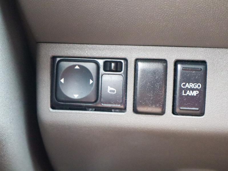 Nissan Frontier photo 21