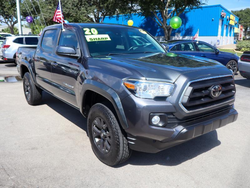 Toyota Tacoma 2WD  2020