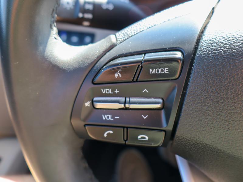Hyundai Elantra Limited IVT 2020